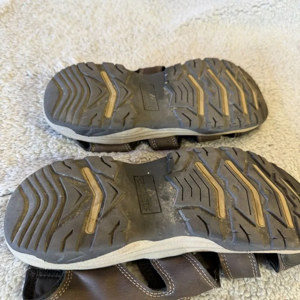 Ozark Trail Sandals 11 Bungee Tie Closed Toe Shoes Hiking Trail Water Fisherman